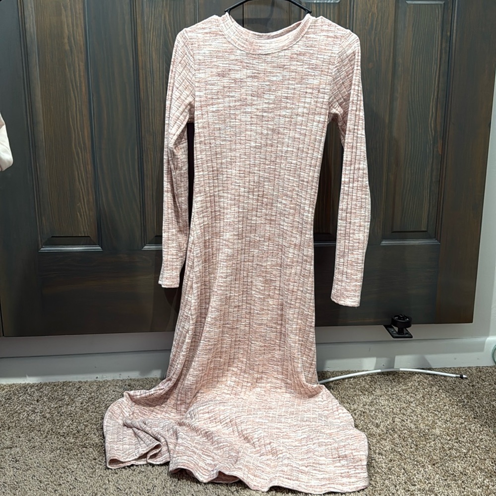Women’s old navy long sleeve dress size medium